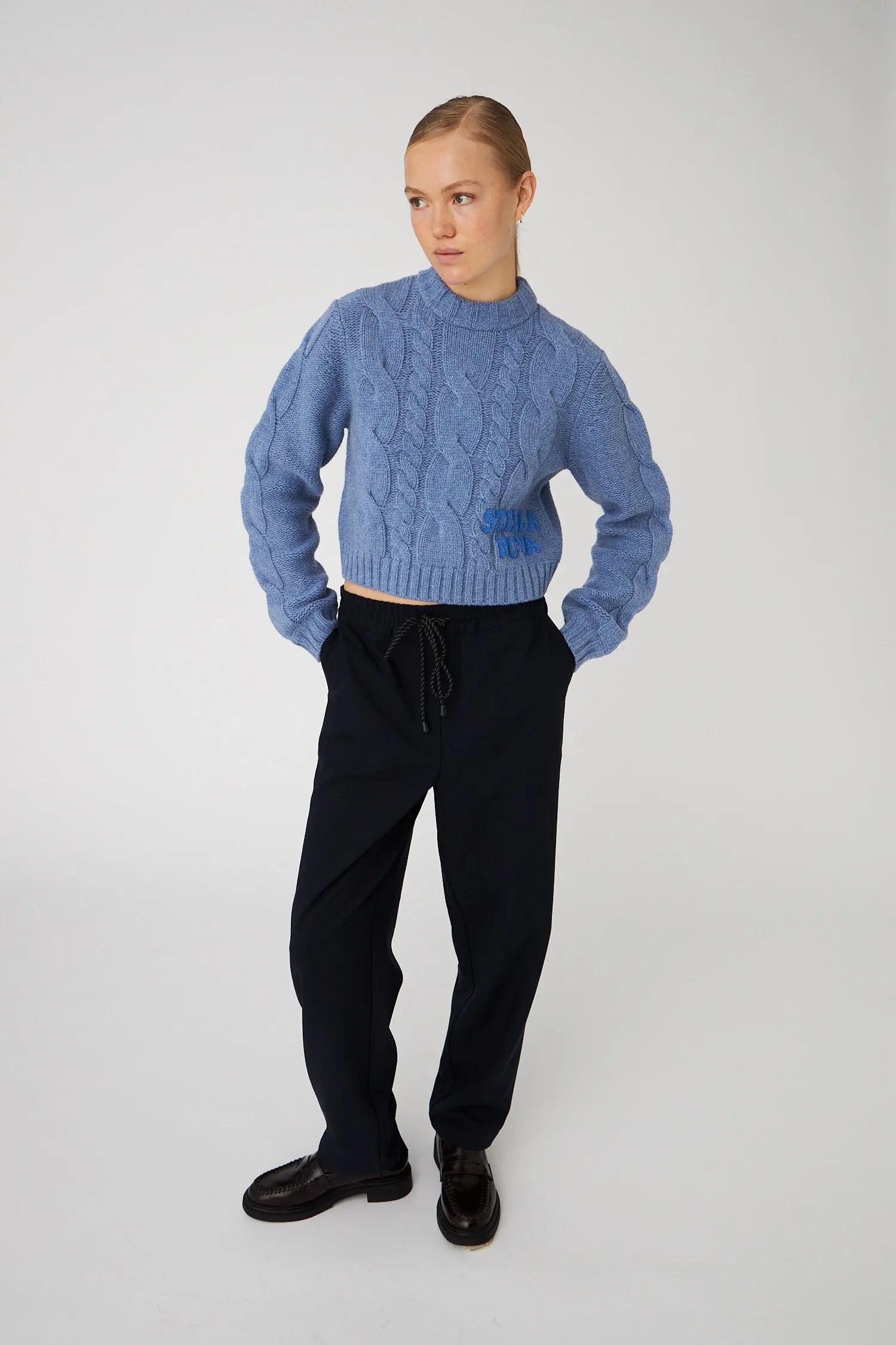 Stella Nova Cropped Cable Knit in Wool Mix Sweater 300 Blue Sea