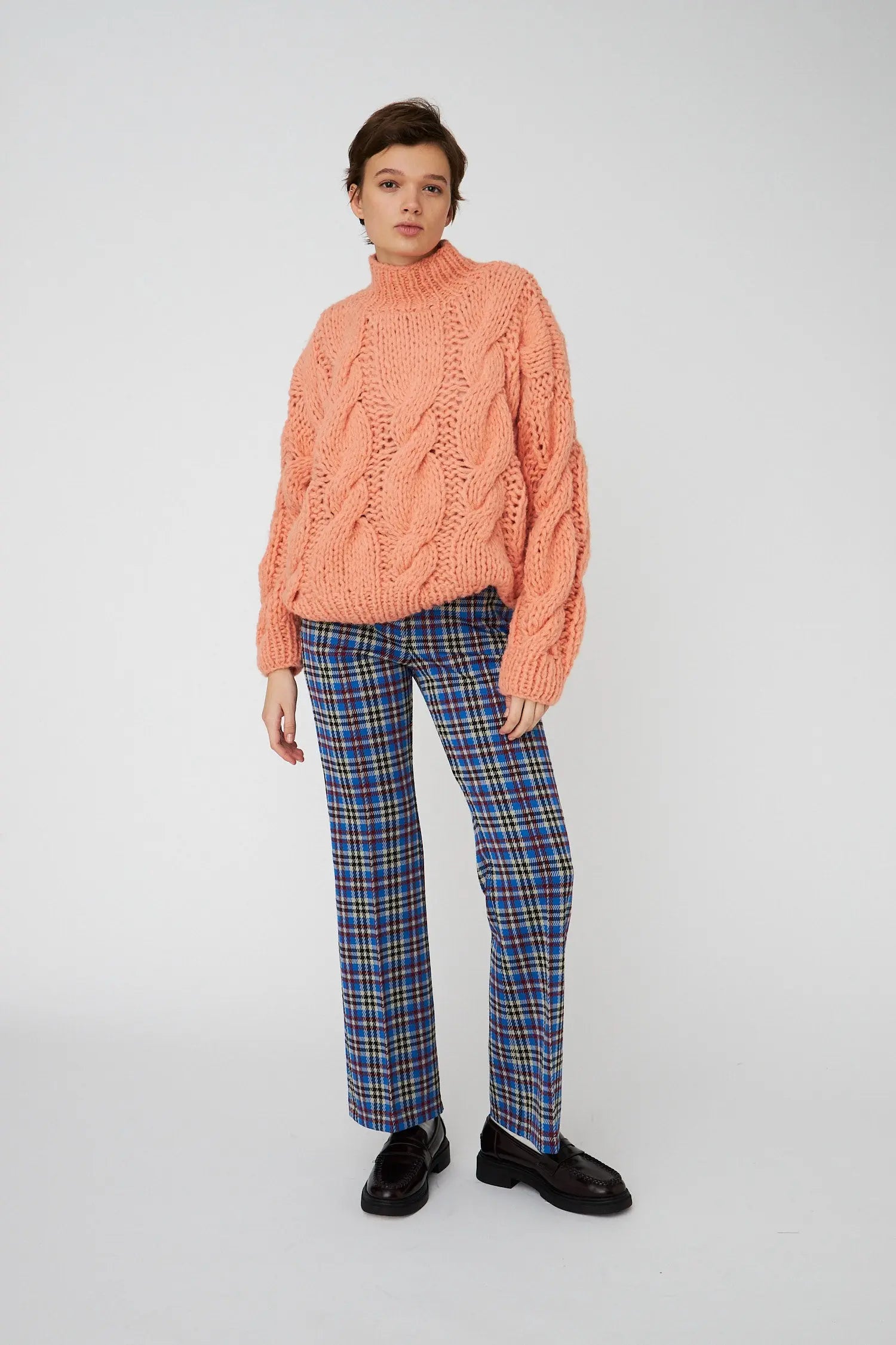 Stella Nova Handcrafted Cable sweater from Peru Sweater 730 Crispy Peach