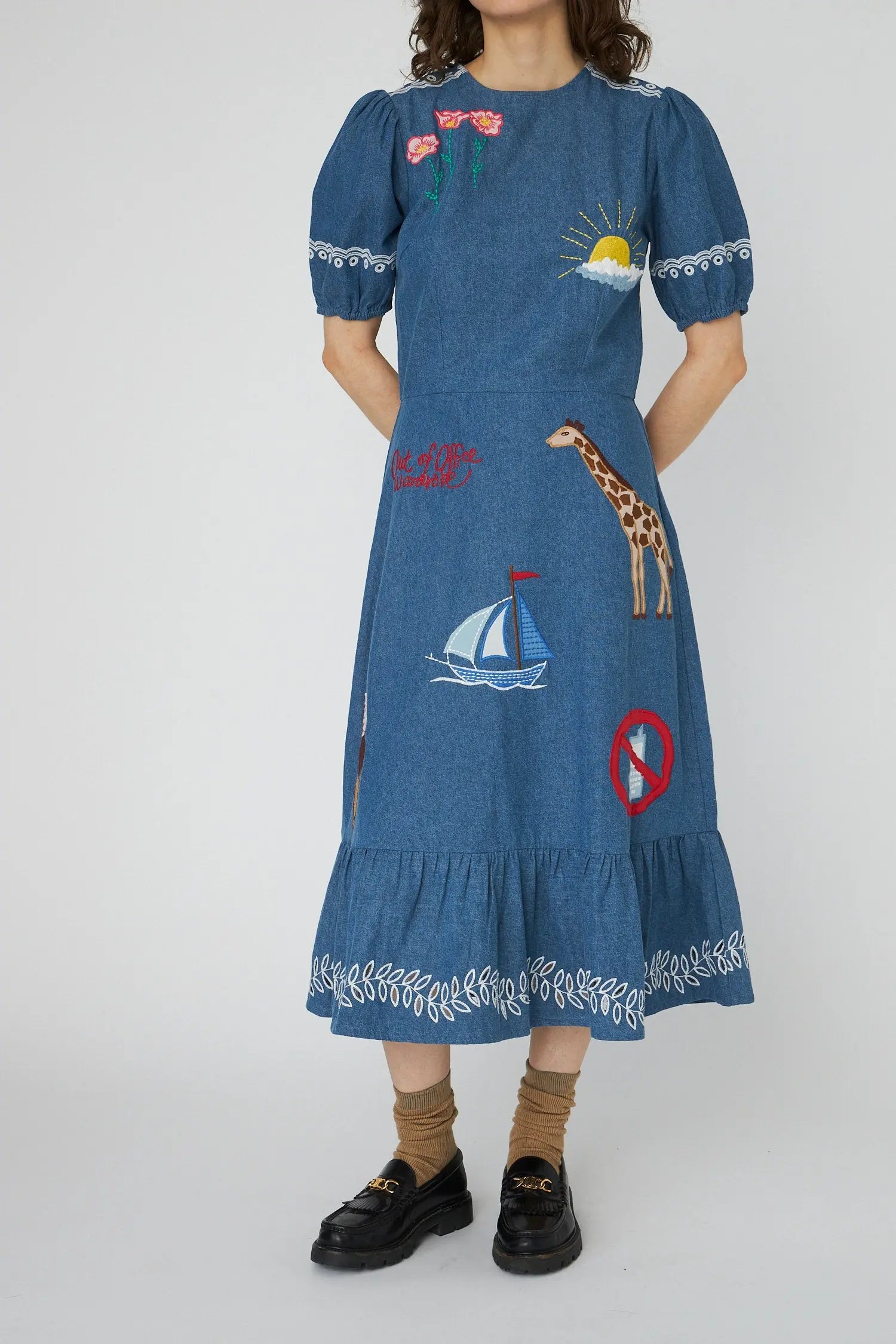 Stella Nova Out of office Embroidered Midi Dress Dress 316 Summer Blue